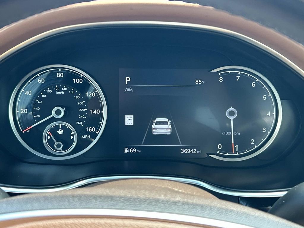 Used 2024 Genesis G80 2.5T image 33