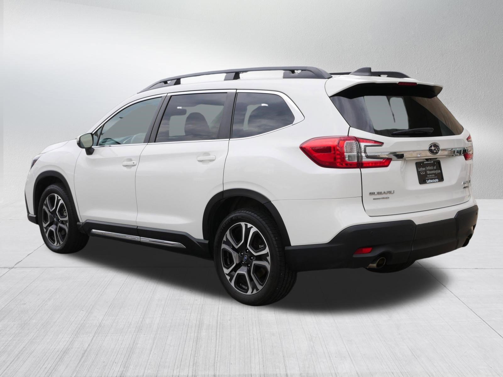 Used 2023 Subaru Ascent Limited image 5