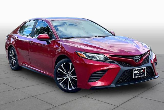 Used 2019 Toyota Camry SE FWD image 5