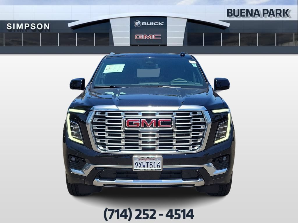 Used 2026 GMC Yukon Denali w/ Sun & Power Step Package AWD/4WD image 3
