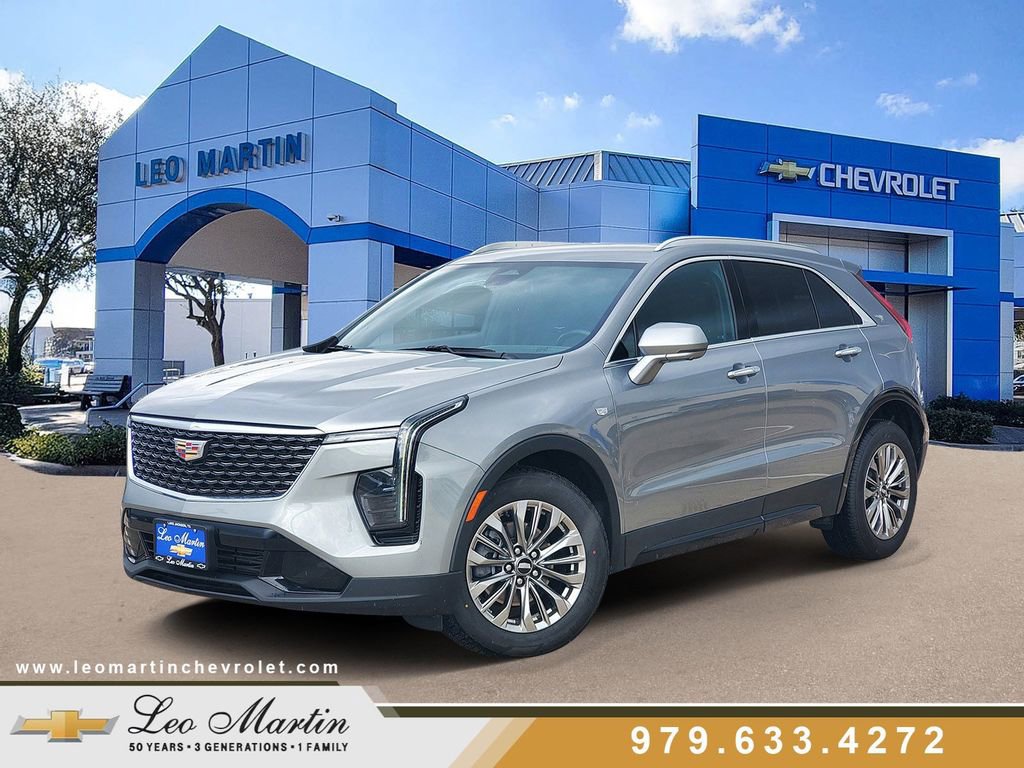 Used 2025 Cadillac XT4 Premium Luxury image 1