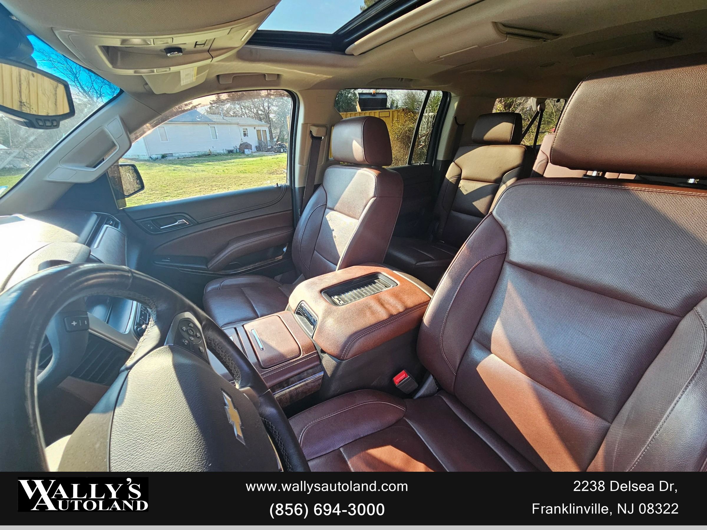 Used 2017 Chevrolet Suburban Premier image 32
