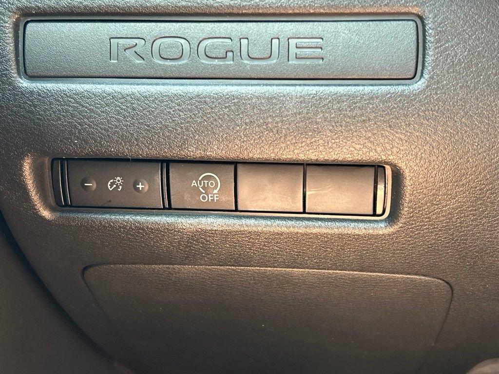Certified 2024 Nissan Rogue S FWD image 30