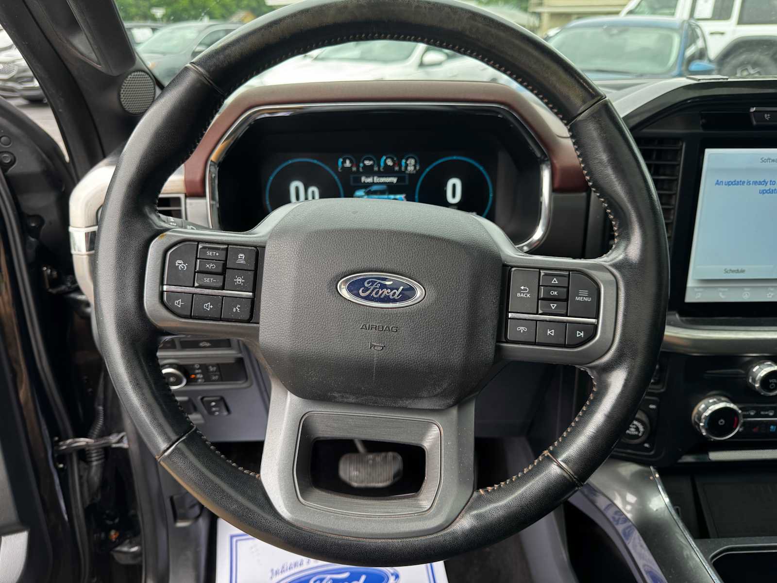 Used 2022 Ford F150 Lariat w/ Equipment Group 502A High AWD/4WD image 21