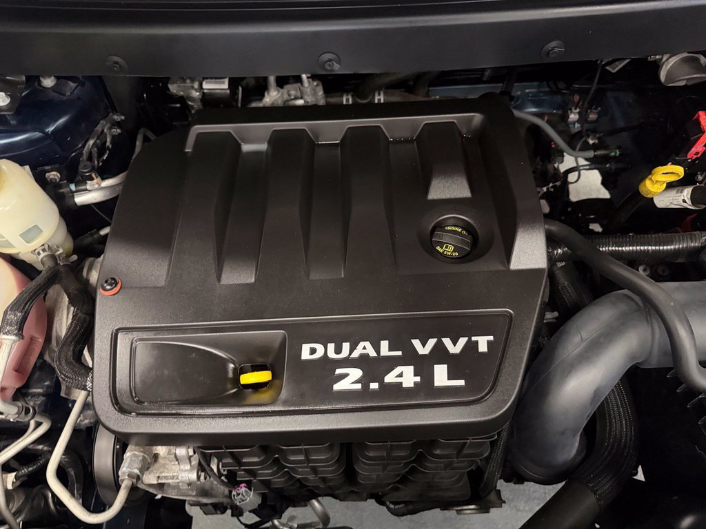 Used 2013 Dodge Journey American Value Package w/ Flexible Seating Group FWD image 9