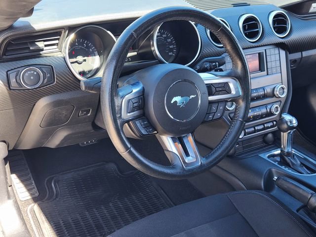 Used 2019 Ford Mustang EcoBoost image 27