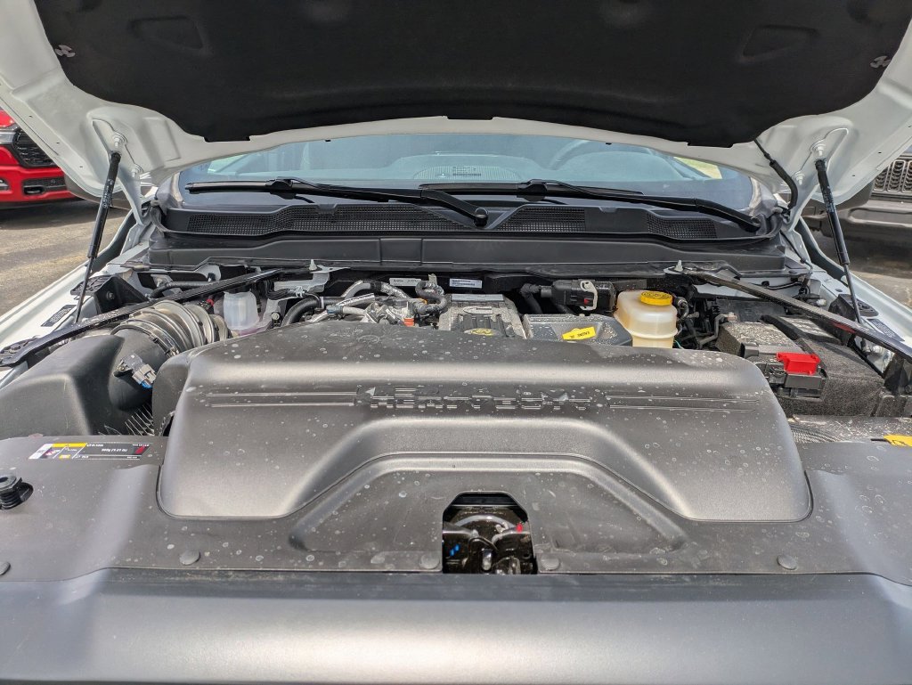 New 2026 RAM 3500 Tradesman RWD image 34