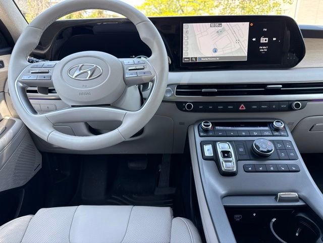 Used 2024 Hyundai Palisade Limited AWD/4WD image 25