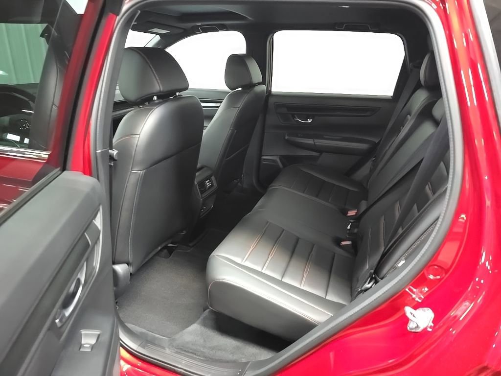 Used 2025 Honda CR-V Sport-L image 31