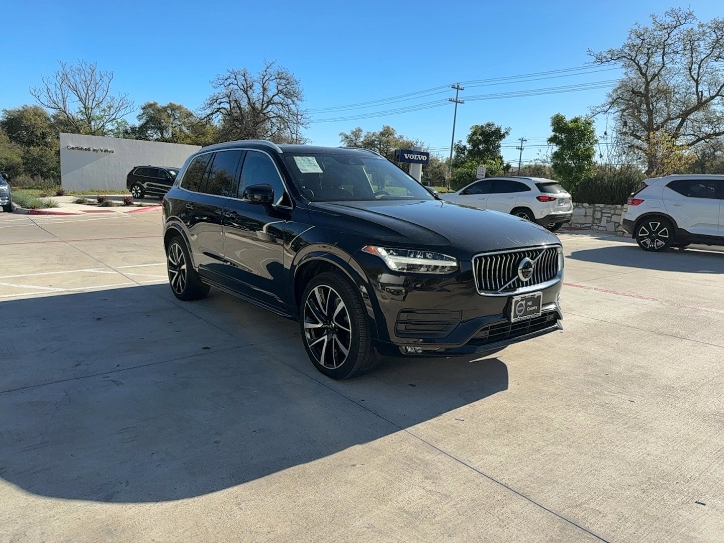 Used 2020 Volvo XC90 T6 Momentum w/ Advanced Package image 7