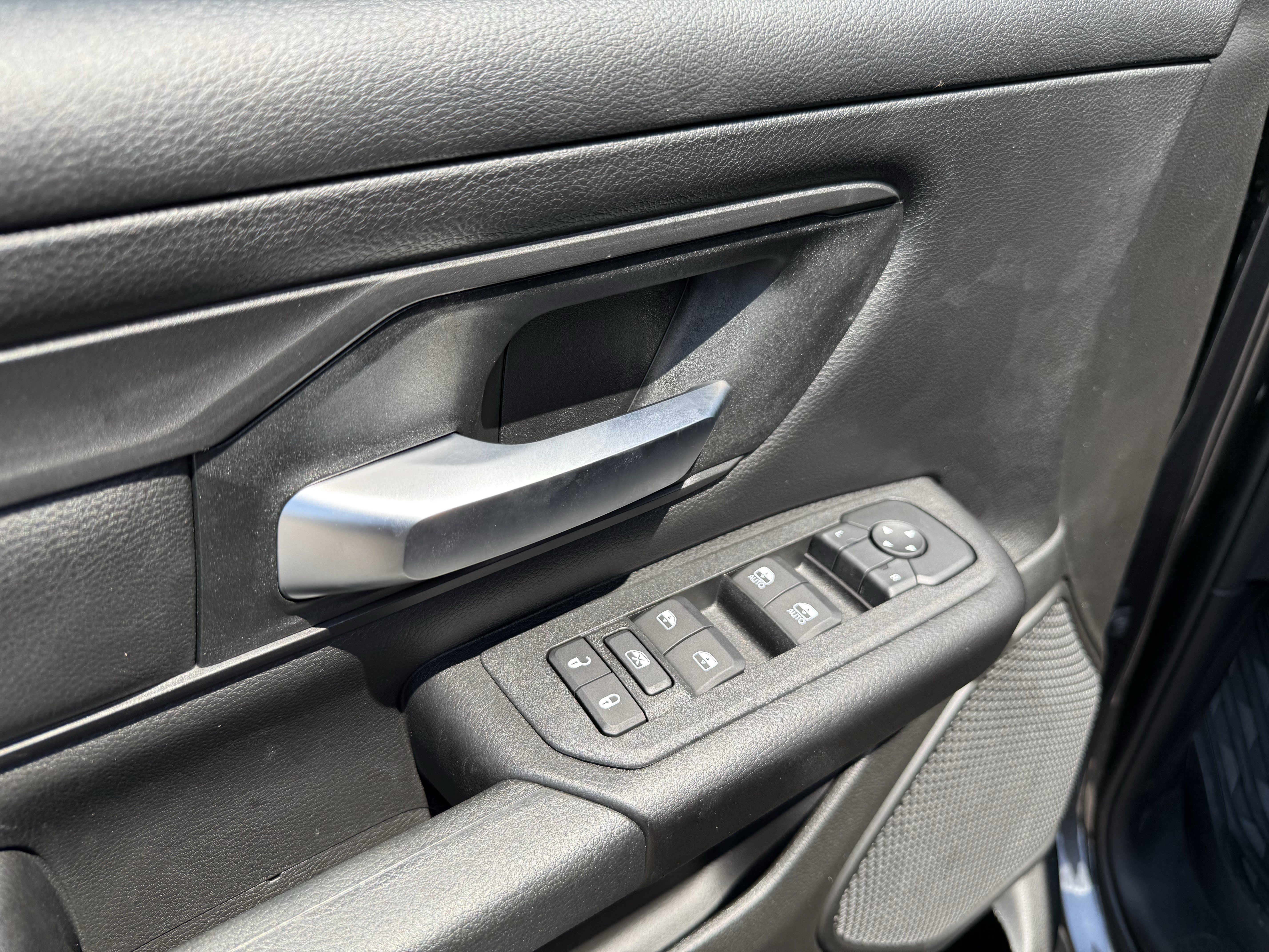 New 2026 RAM 1500 Warlock AWD/4WD image 15