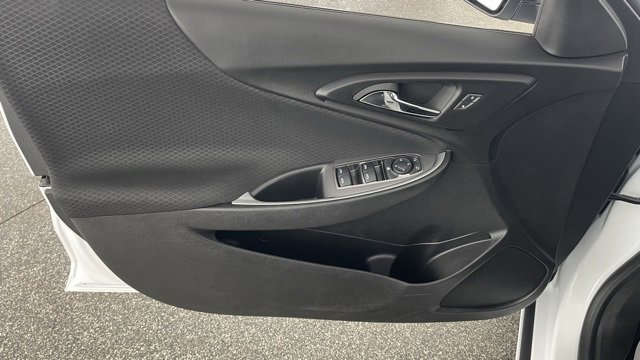 Used 2024 Chevrolet Malibu LT image 34