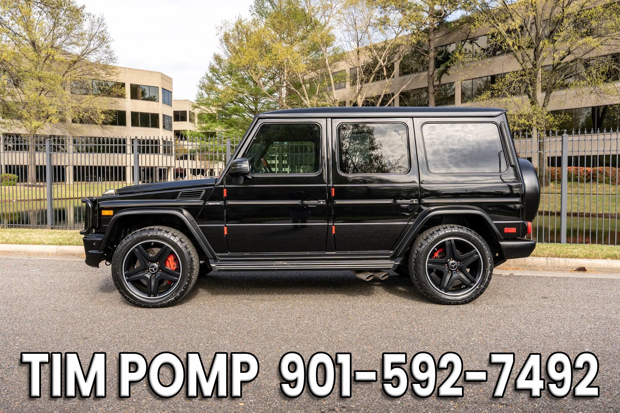 Used 2018 Mercedes-Benz G 63 AMG 4MATIC w/ Mojave Package image 11