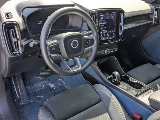 Certified 2023 Volvo XC40 Recharge Plus AWD/4WD image 12