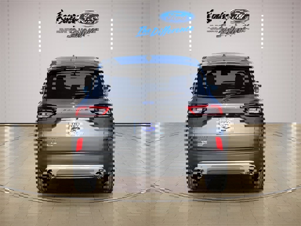 New 2026 Ford Escape Active image 11