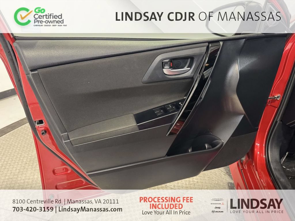 Used 2018 Toyota Corolla iM FWD image 16