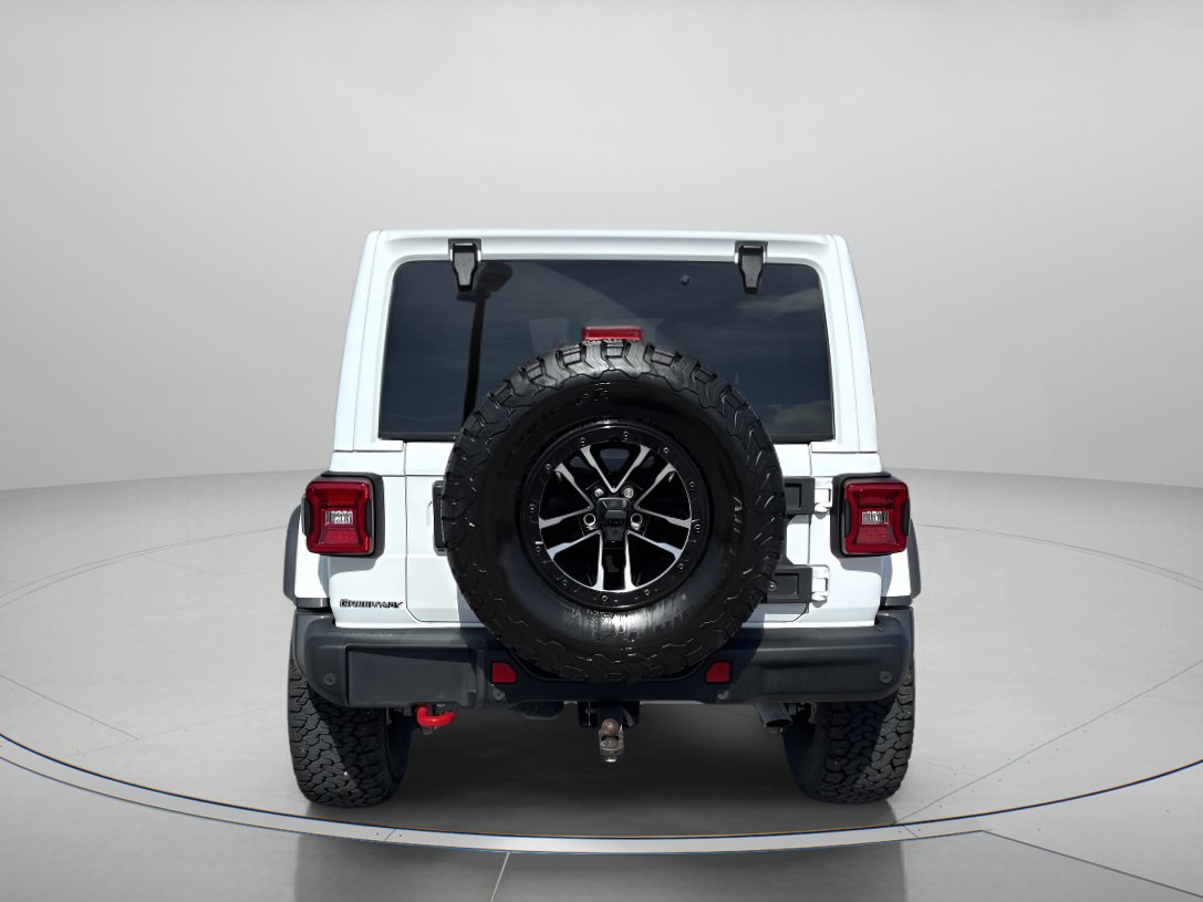 Used 2025 Jeep Wrangler Unlimited Rubicon image 4