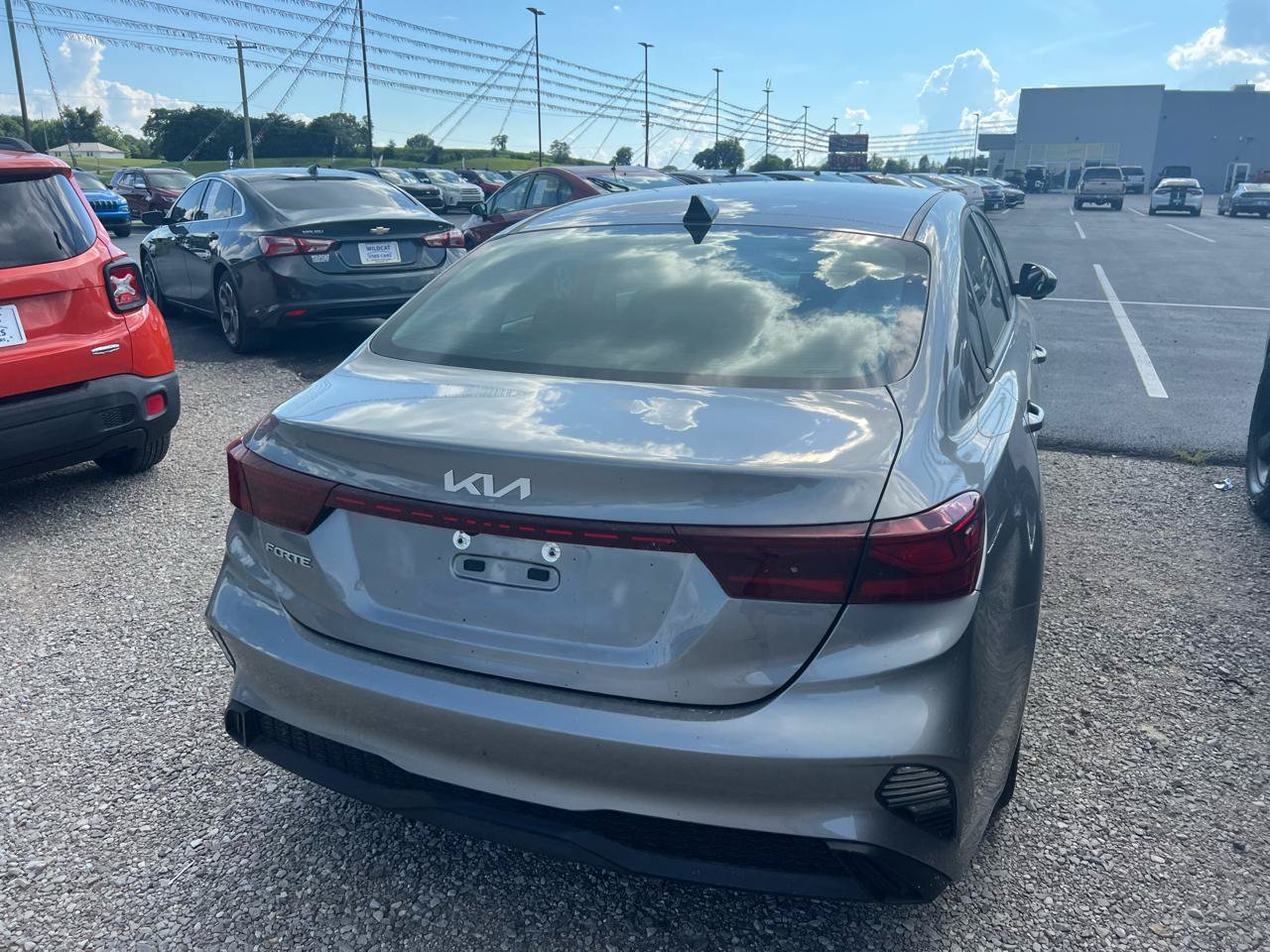 Used 2024 Kia Forte LXS FWD image 3