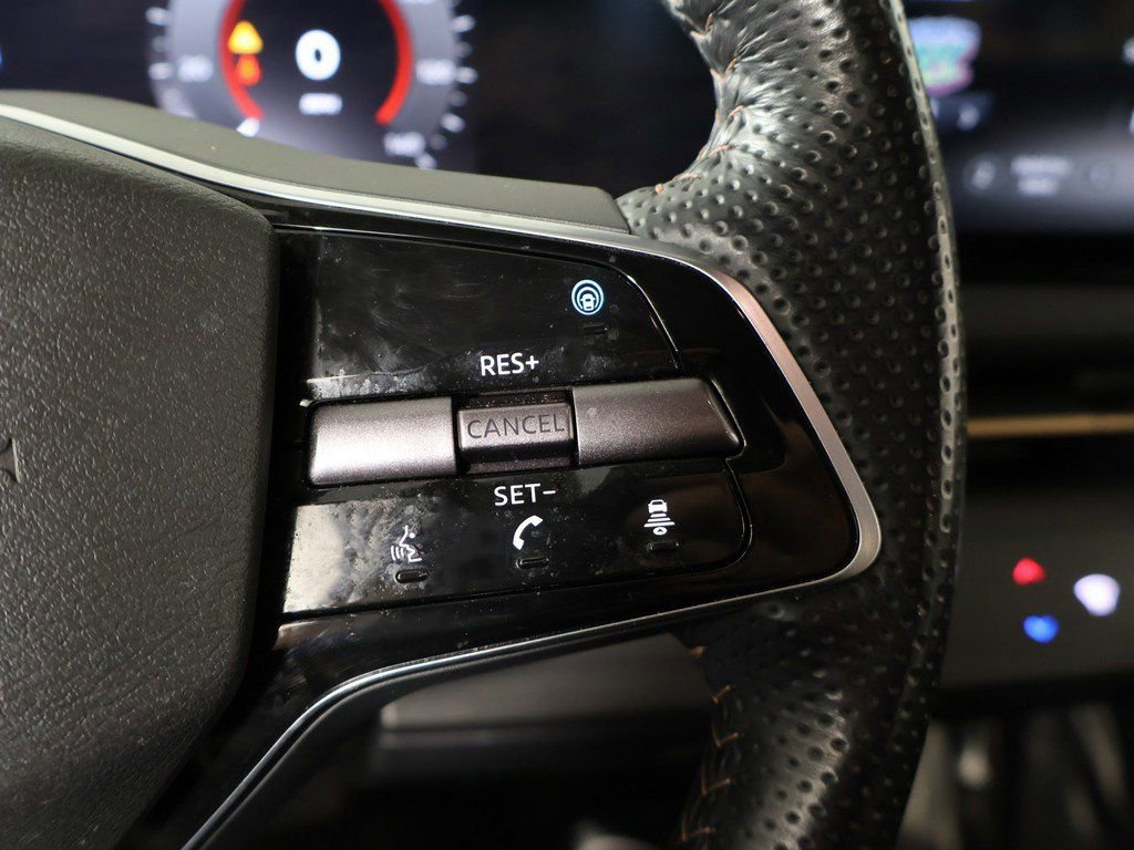 Used 2023 Nissan Ariya FWD image 44