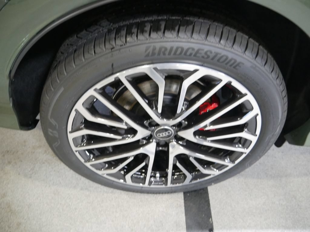 New 2026 Audi SQ5 Premium Plus AWD/4WD image 13