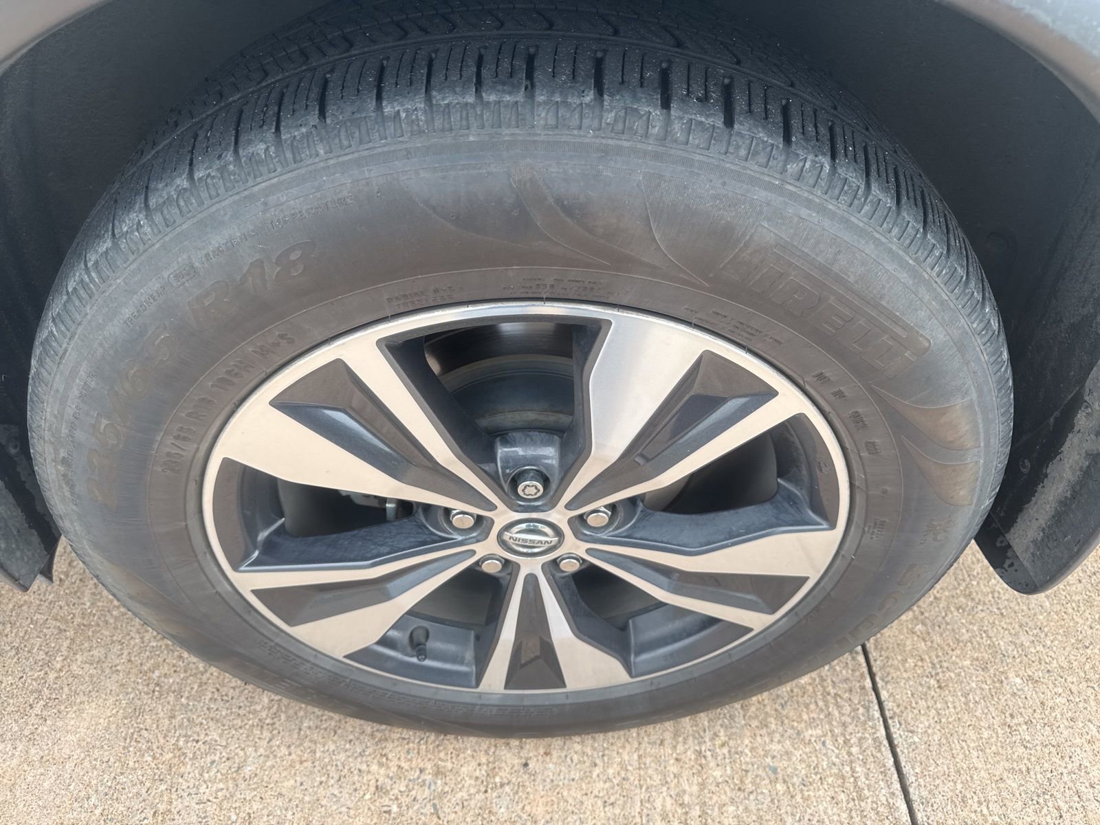 Used 2021 Nissan Murano S image 10