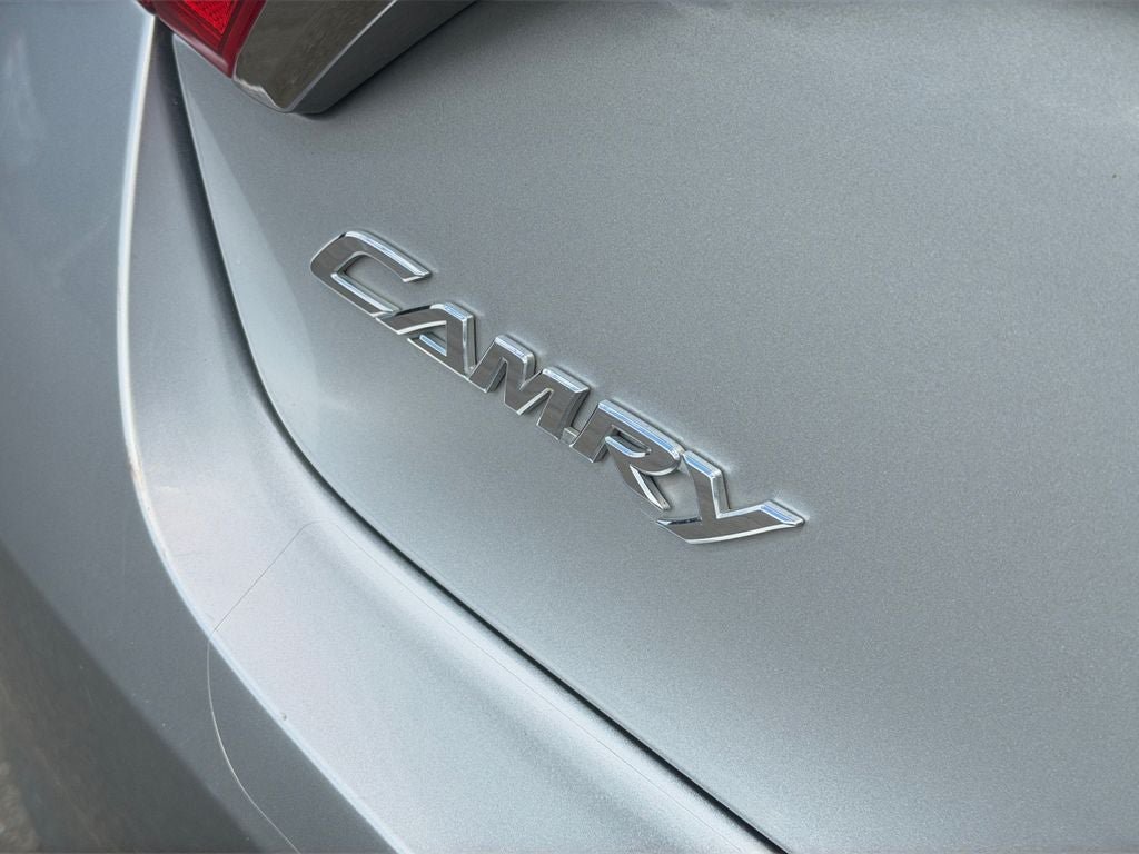 Used 2017 Toyota Camry SE FWD image 32