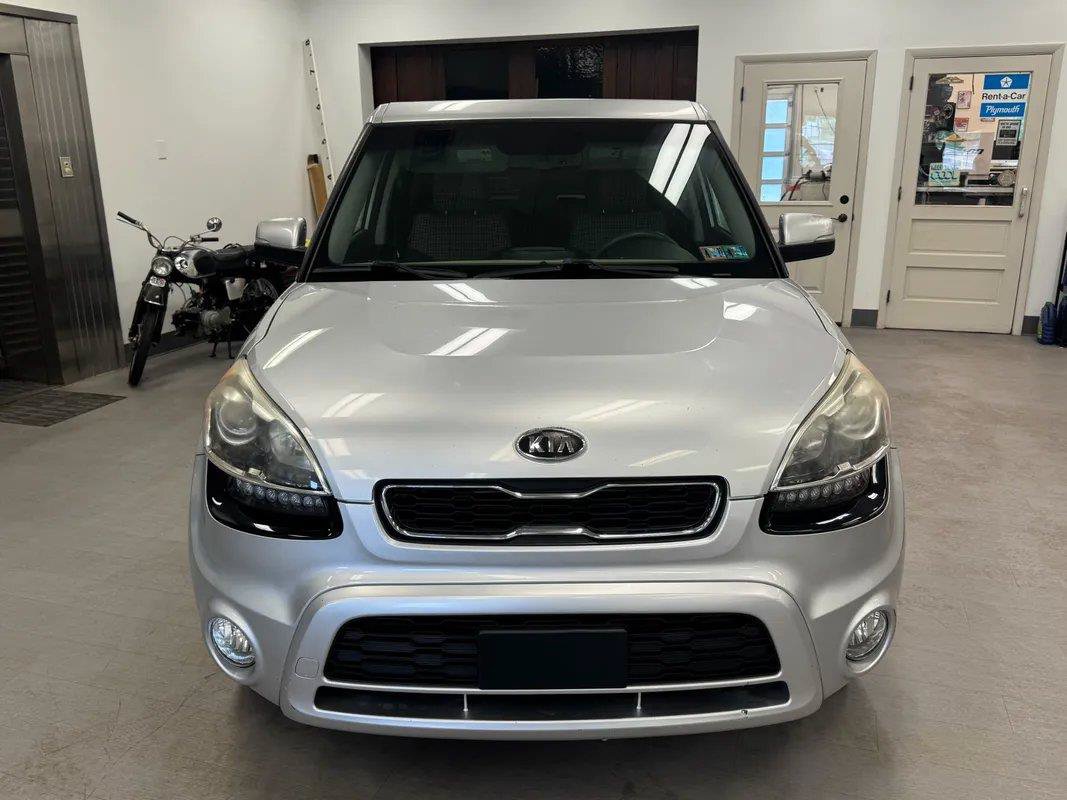 Used 2012 Kia Soul ! FWD image 34