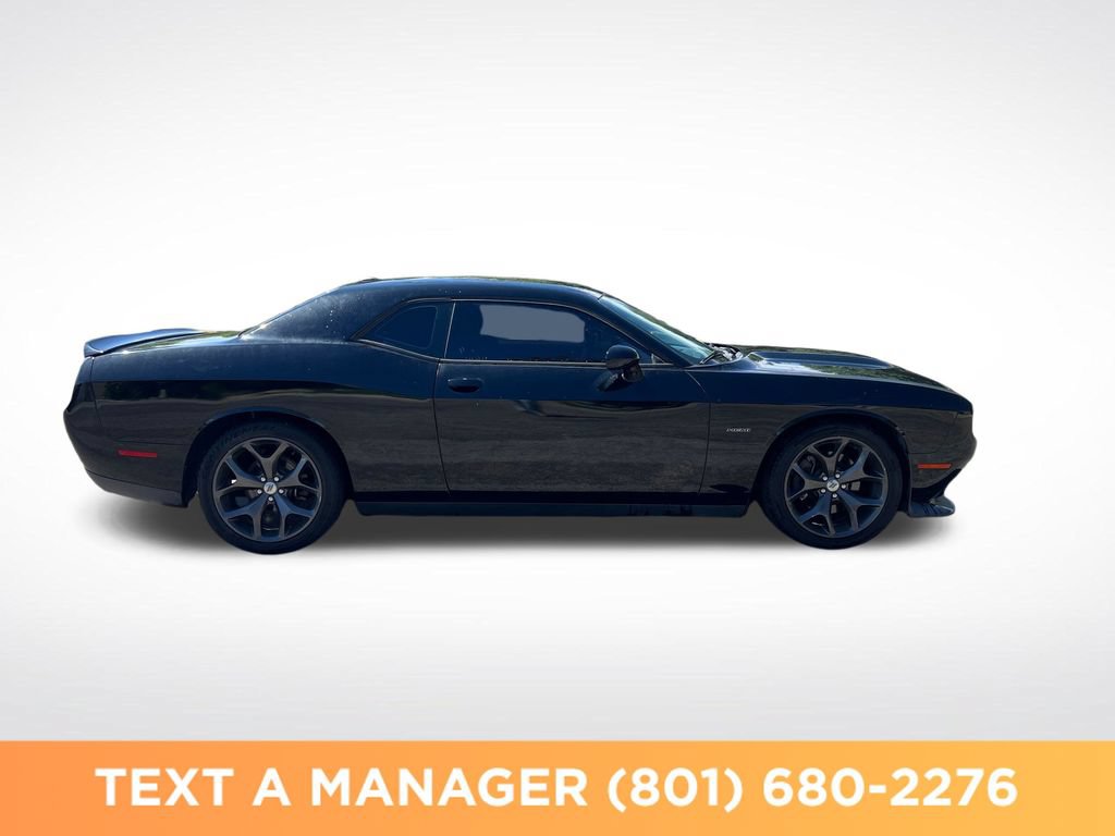 Used 2019 Dodge Challenger R/T RWD image 6