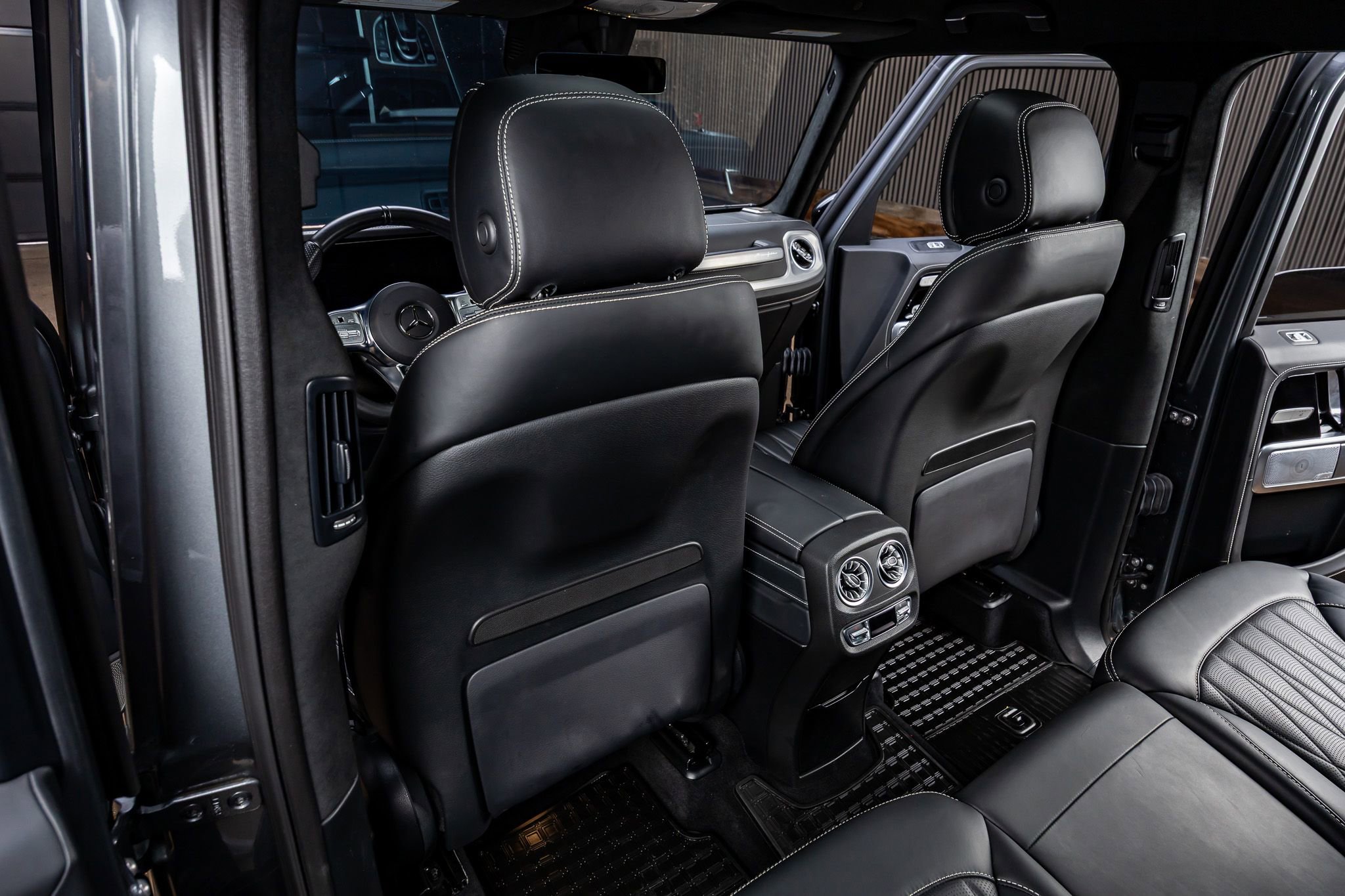 Used 2024 Mercedes-Benz G 63 AMG 4MATIC image 30