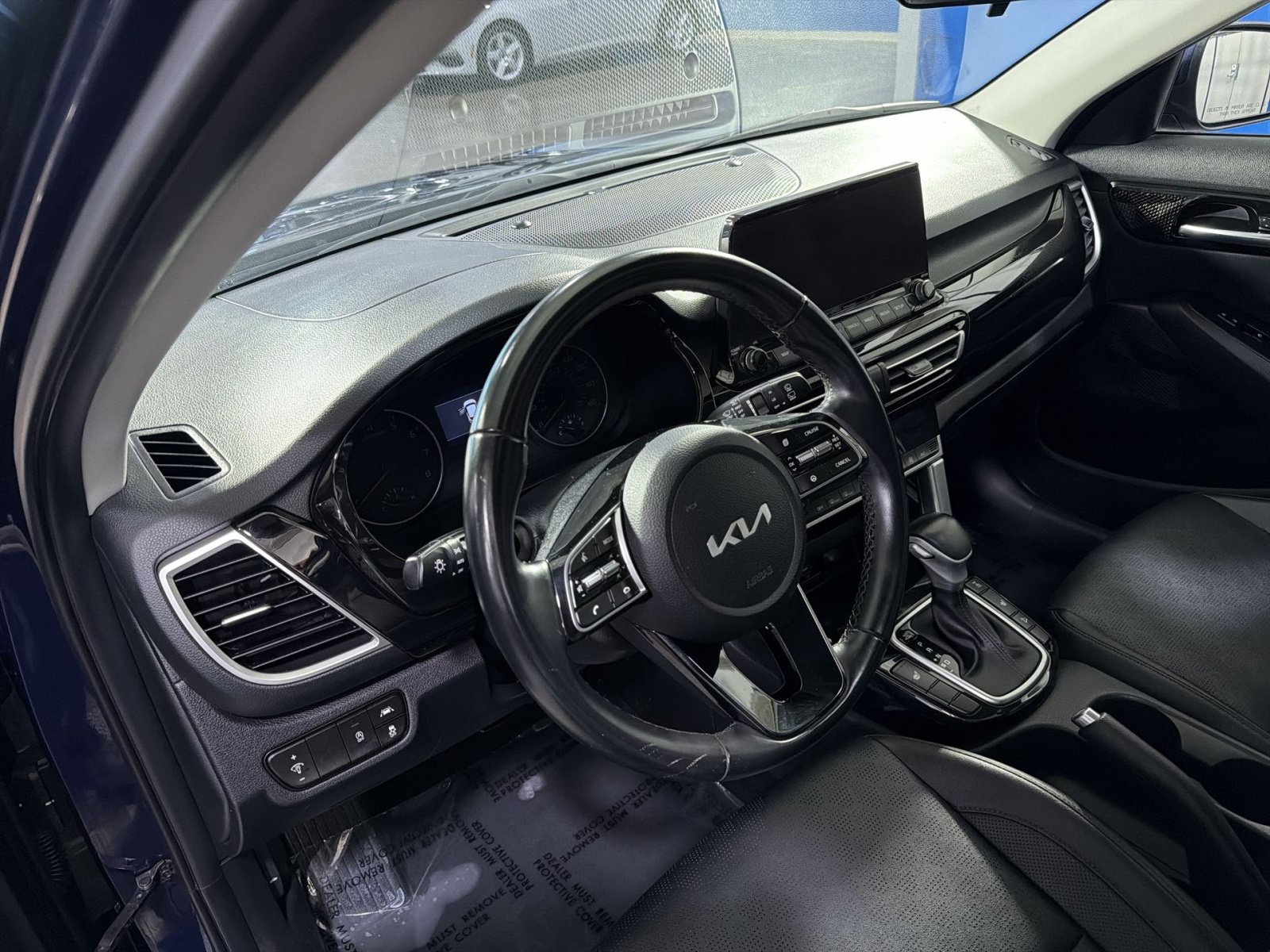 Used 2022 Kia Seltos EX AWD/4WD image 17