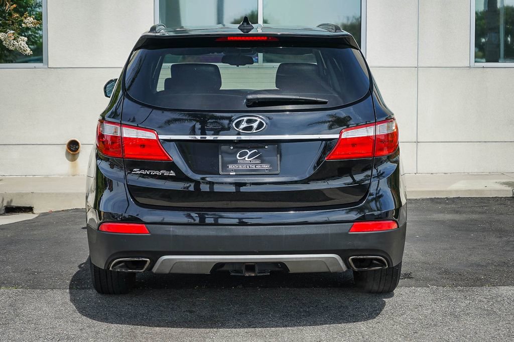 Used 2014 Hyundai Santa Fe GLS image 5