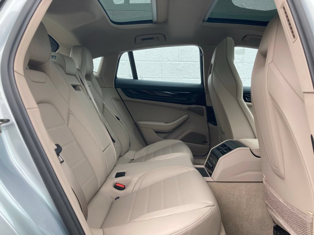 New 2025 Porsche Panamera RWD image 14