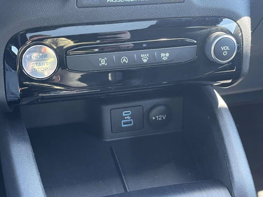 Certified 2023 Ford Escape ST-Line w/ Tech Pack #1 AWD/4WD image 30