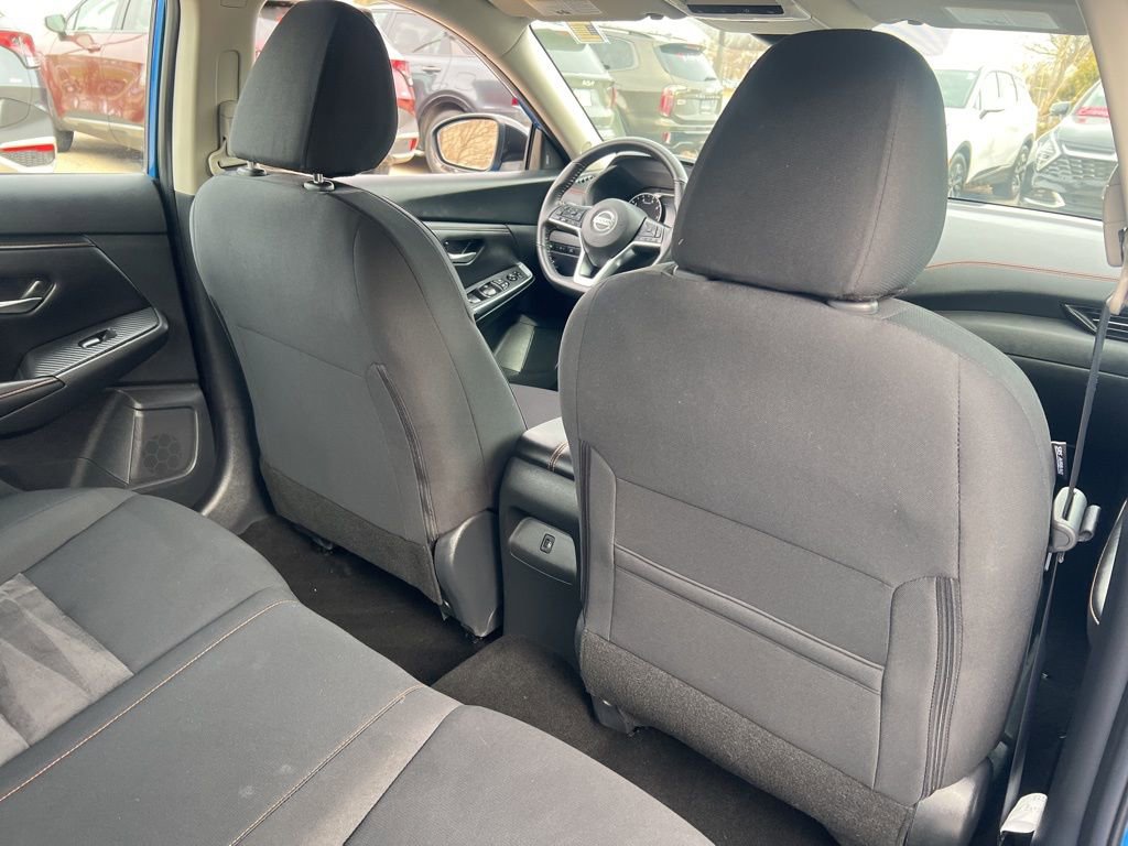 Certified 2023 Nissan Sentra SR w/ Electronics Package image 14