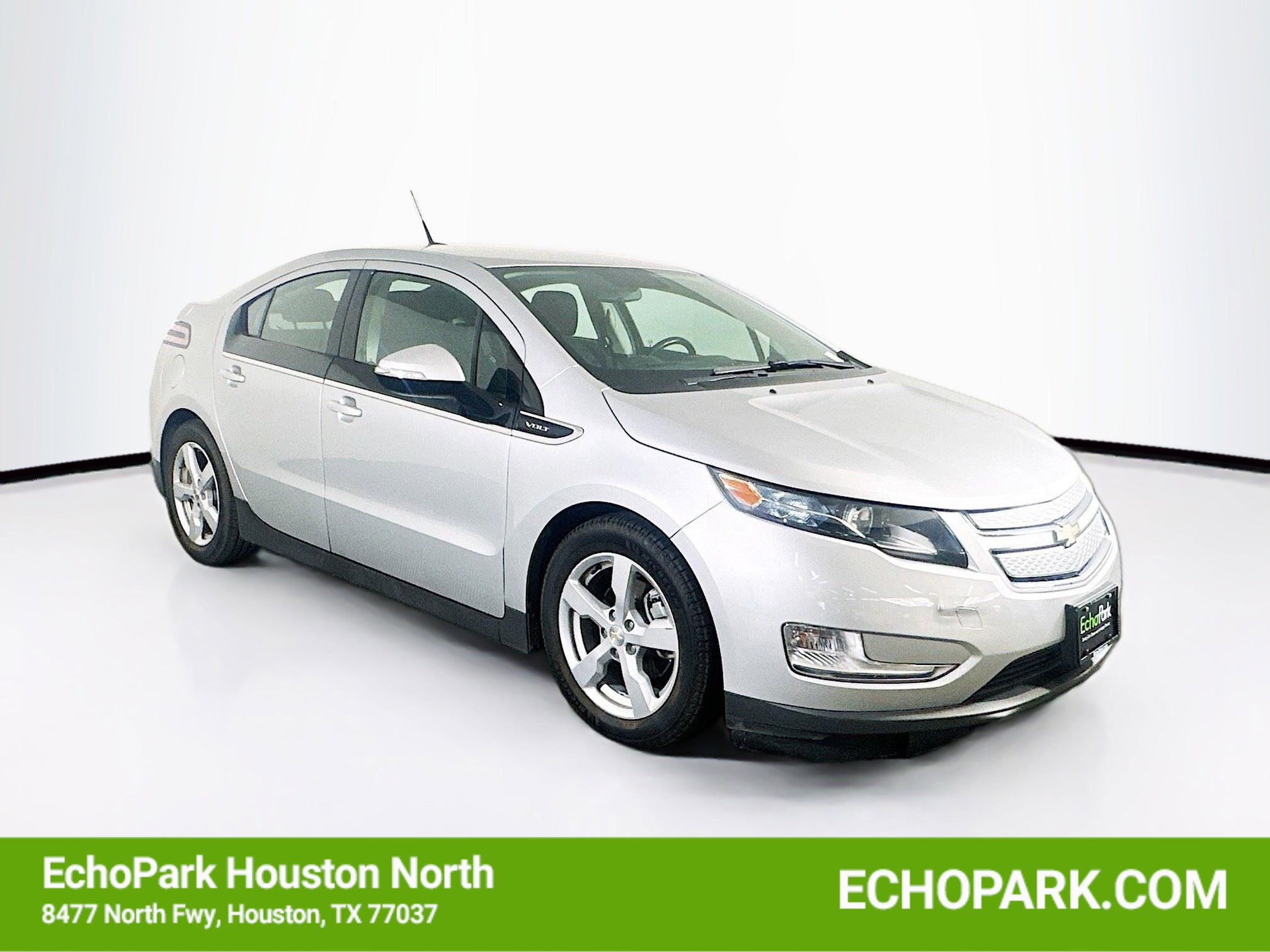 Used 2014 Chevrolet Volt FWD video 1