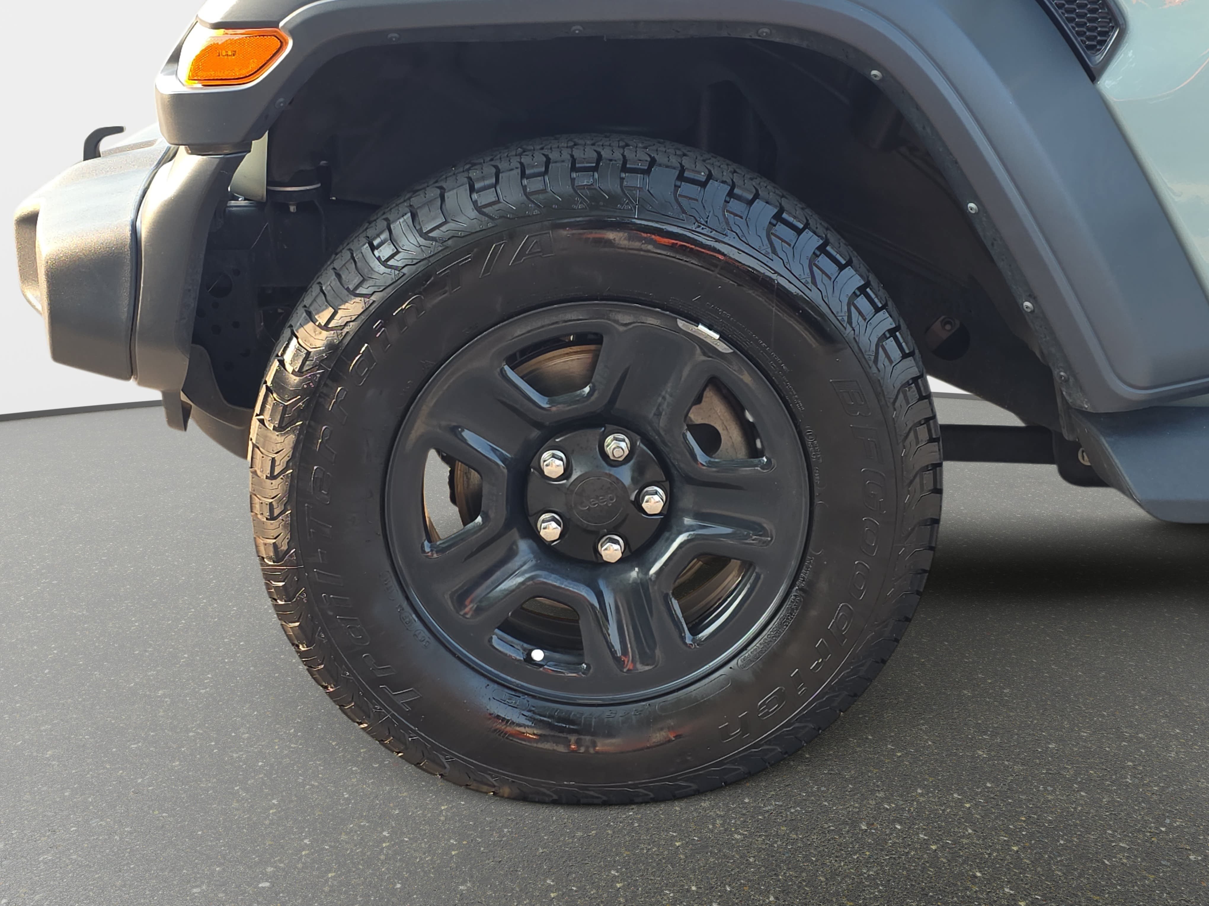 Certified 2023 Jeep Wrangler Unlimited Sport AWD/4WD image 28
