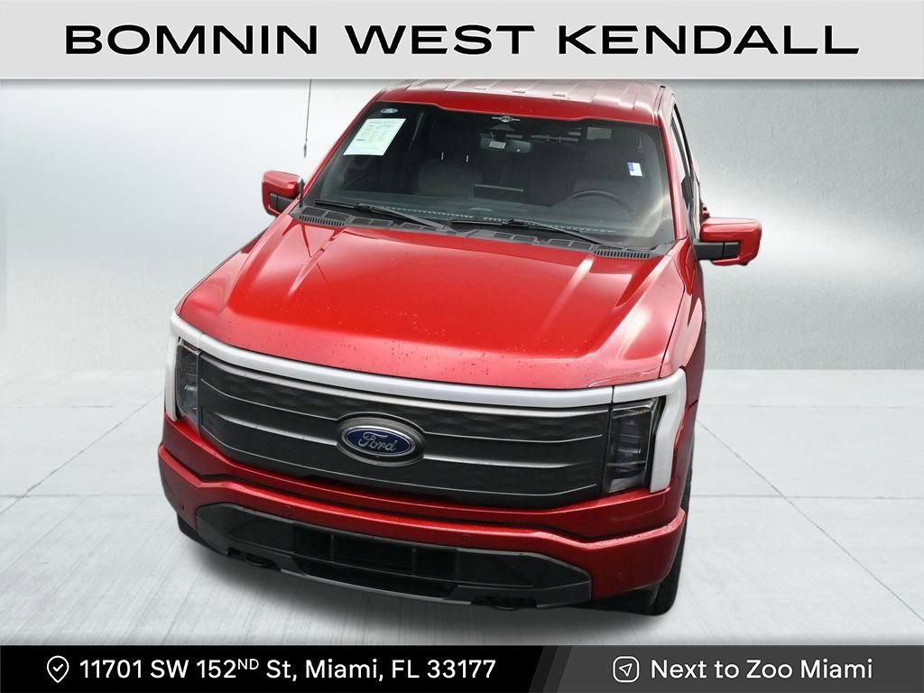 Used 2023 Ford F150 Lightning Lariat w/ Max Trailer Tow Package image 18