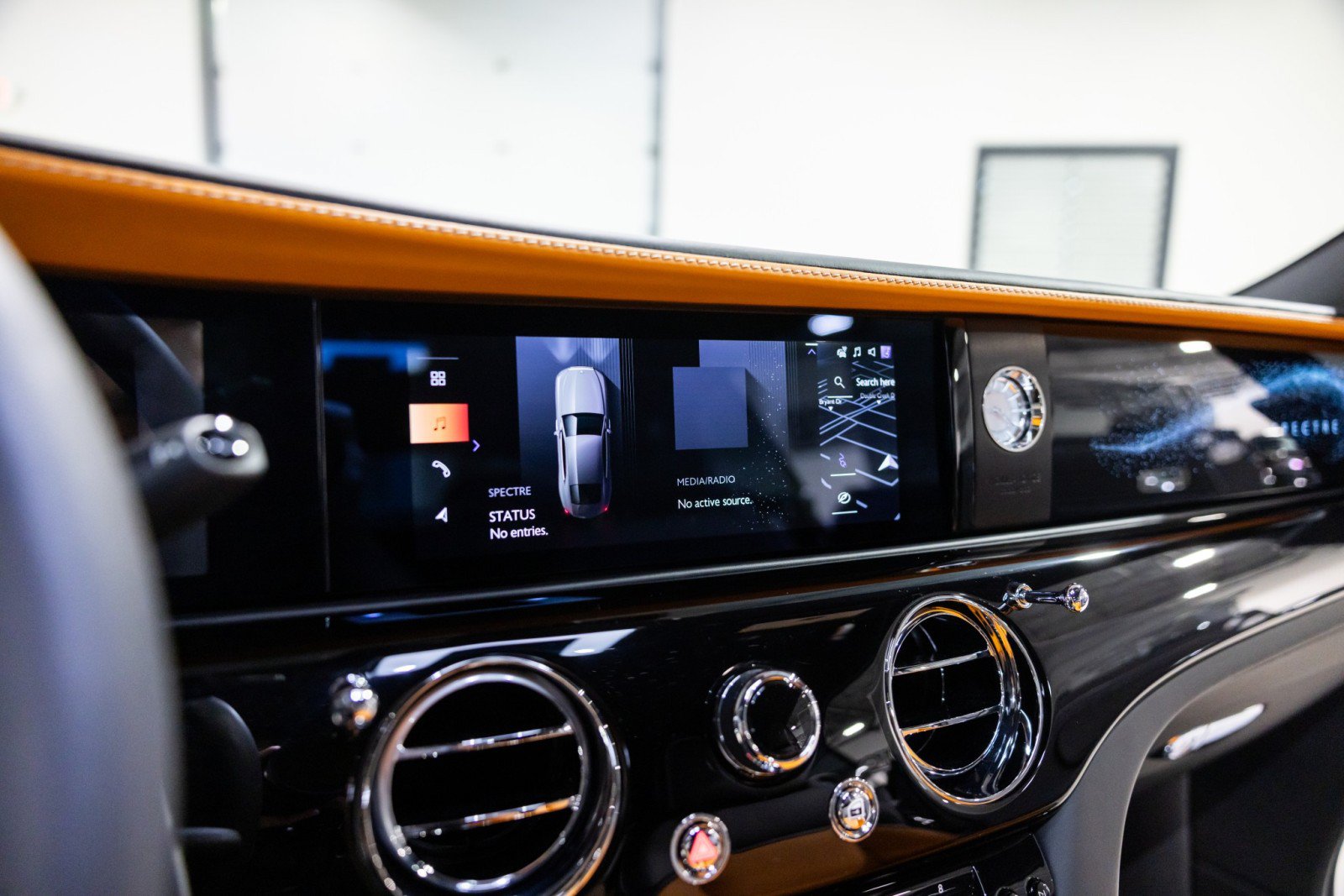 Used 2024 Rolls-Royce Spectre w/ Spectre Launch Package AWD/4WD image 46