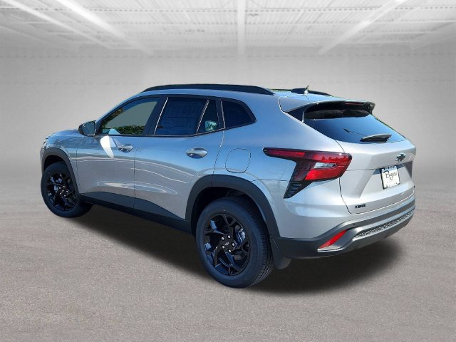 New 2026 Chevrolet Trax LT w/ Sunroof Package FWD image 5