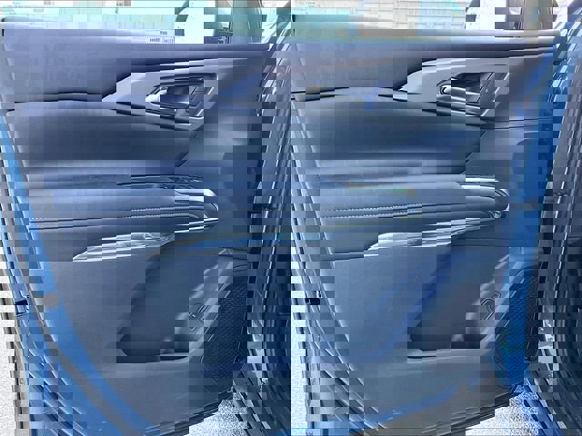 New 2026 Chevrolet Traverse LT w/ Sun and Wheel Package image 25