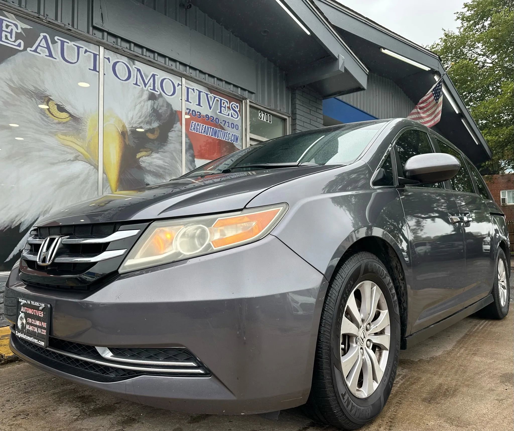 Used 2016 Honda Odyssey SE image 7