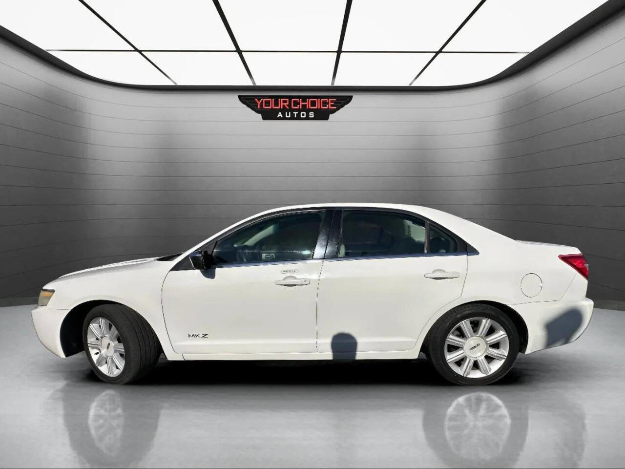 Used 2009 Lincoln MKZ image 2