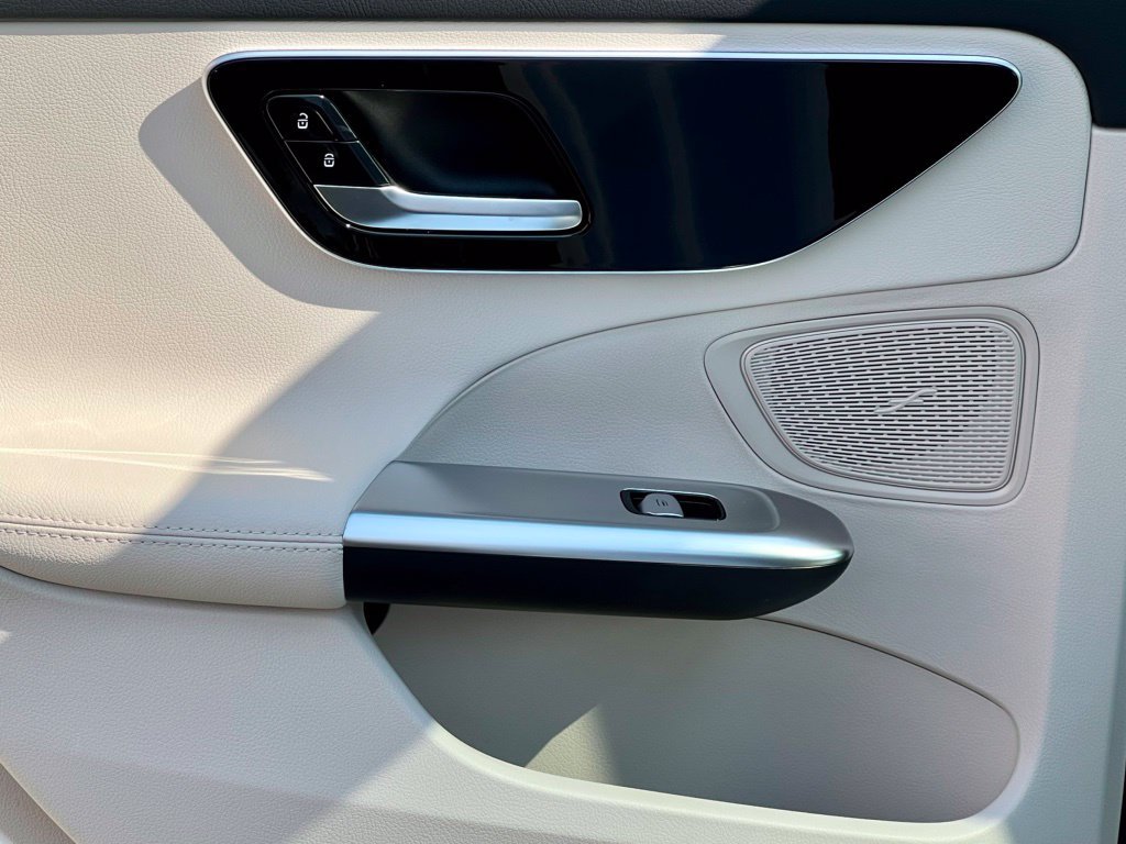Certified 2023 Mercedes-Benz C 300 4MATIC Sedan image 24