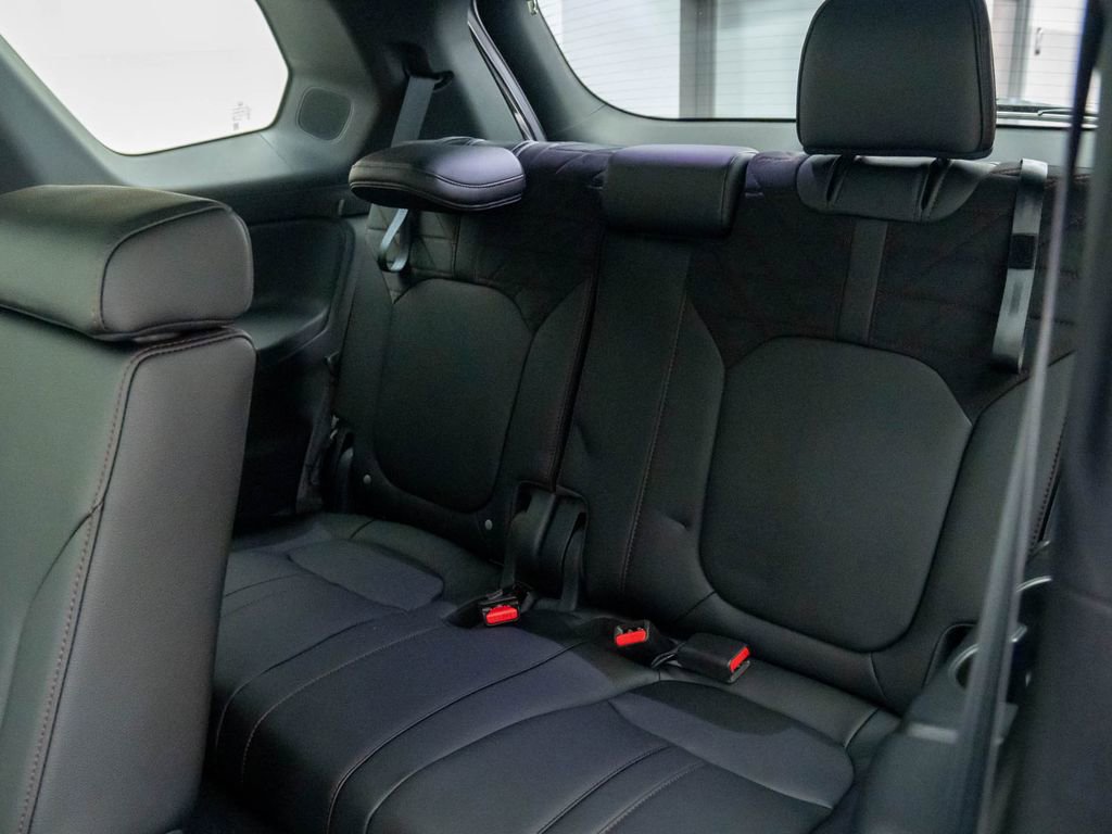 New 2026 Honda Pilot Black Edition image 33