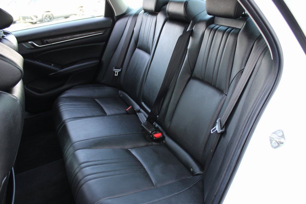 Used 2019 Honda Accord Touring image 23