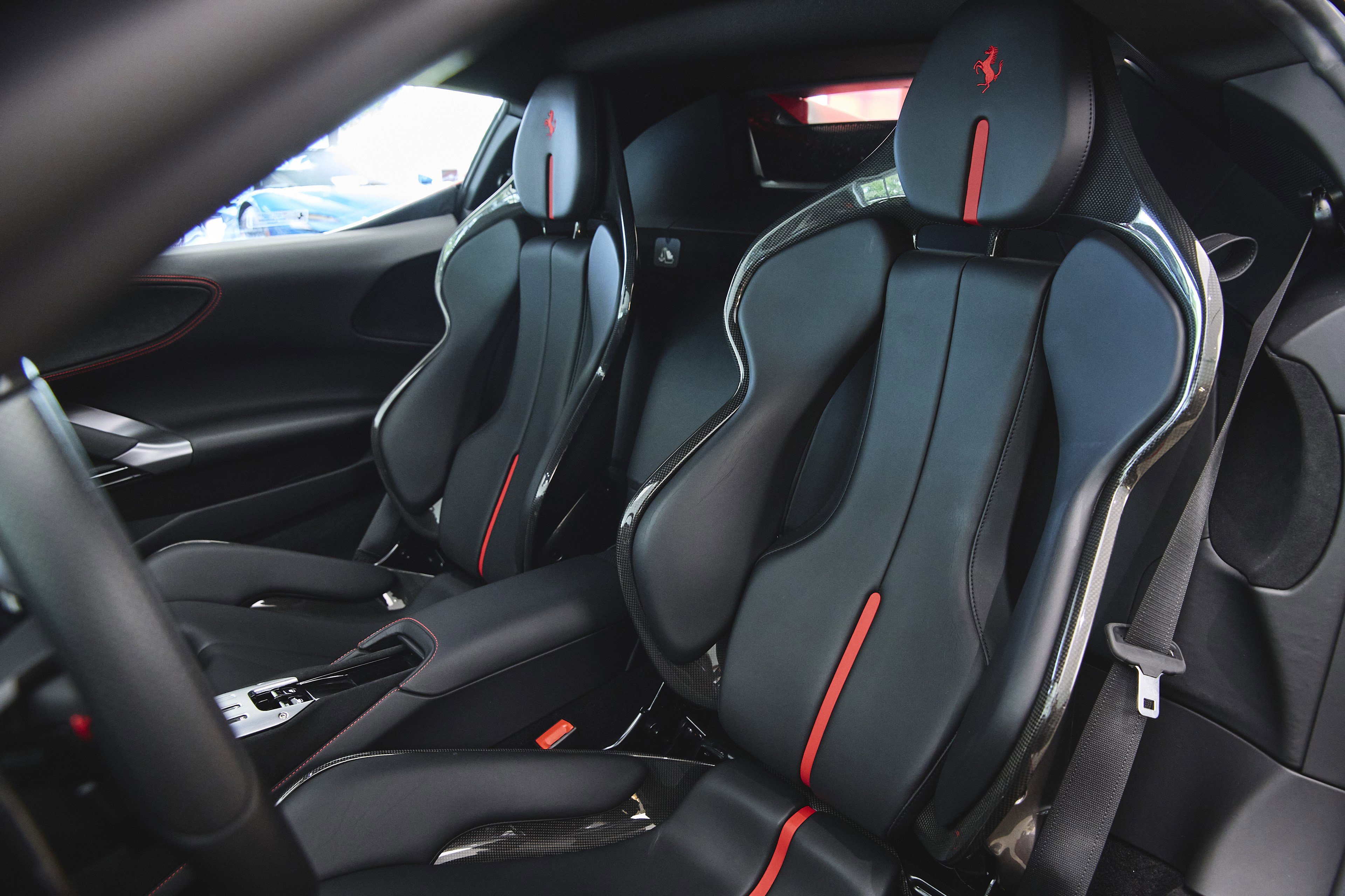 Used 2022 Ferrari SF90 Stradale image 10