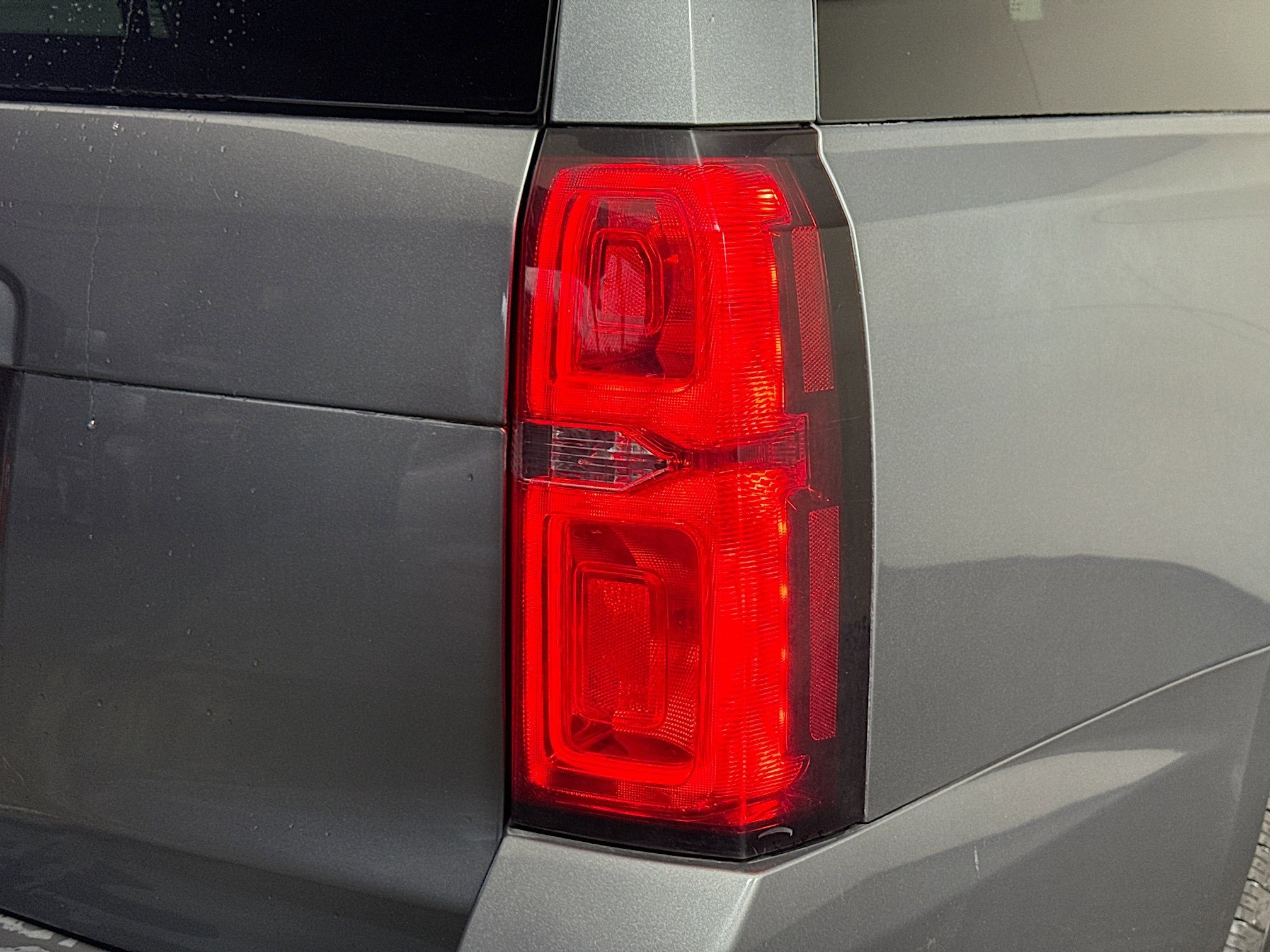 Used 2019 Chevrolet Suburban LT AWD/4WD image 32