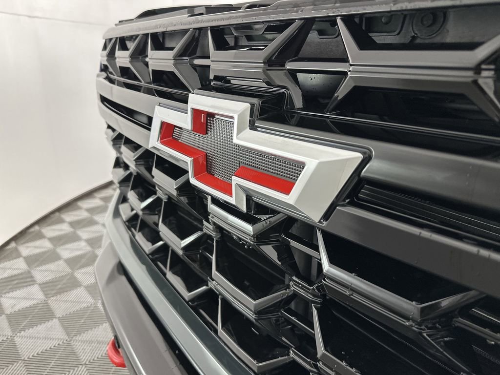 New 2026 Chevrolet Silverado 2500 ZR2 w/ LPO, Dark Essentials Package image 32