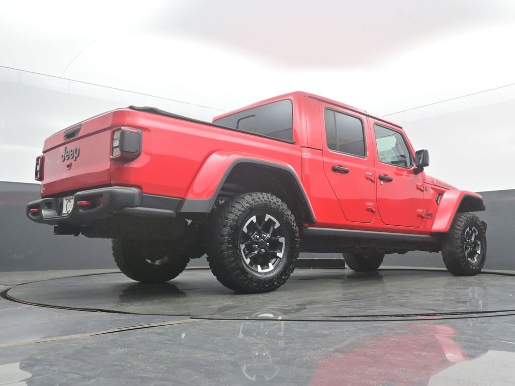 Used 2024 Jeep Gladiator Rubicon AWD/4WD image 51