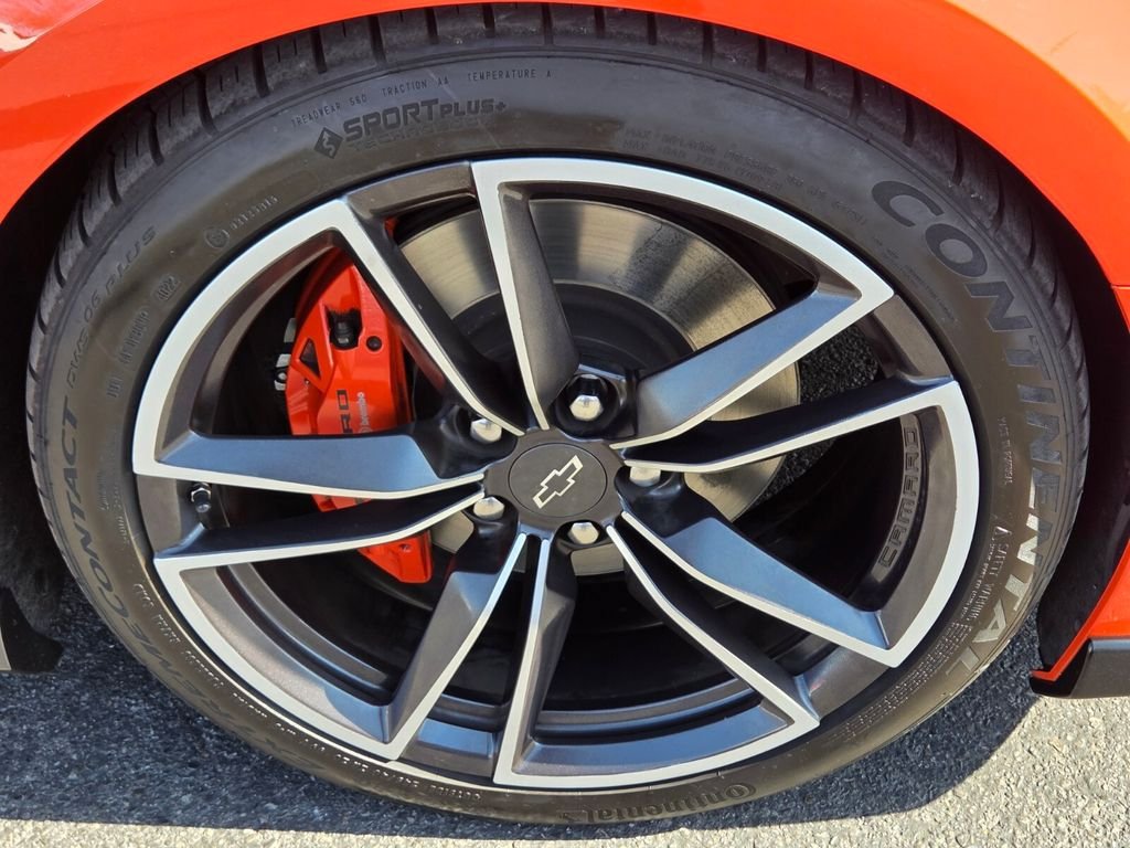 Used 2018 Chevrolet Camaro SS w/ Hot Wheels Edition RWD image 9